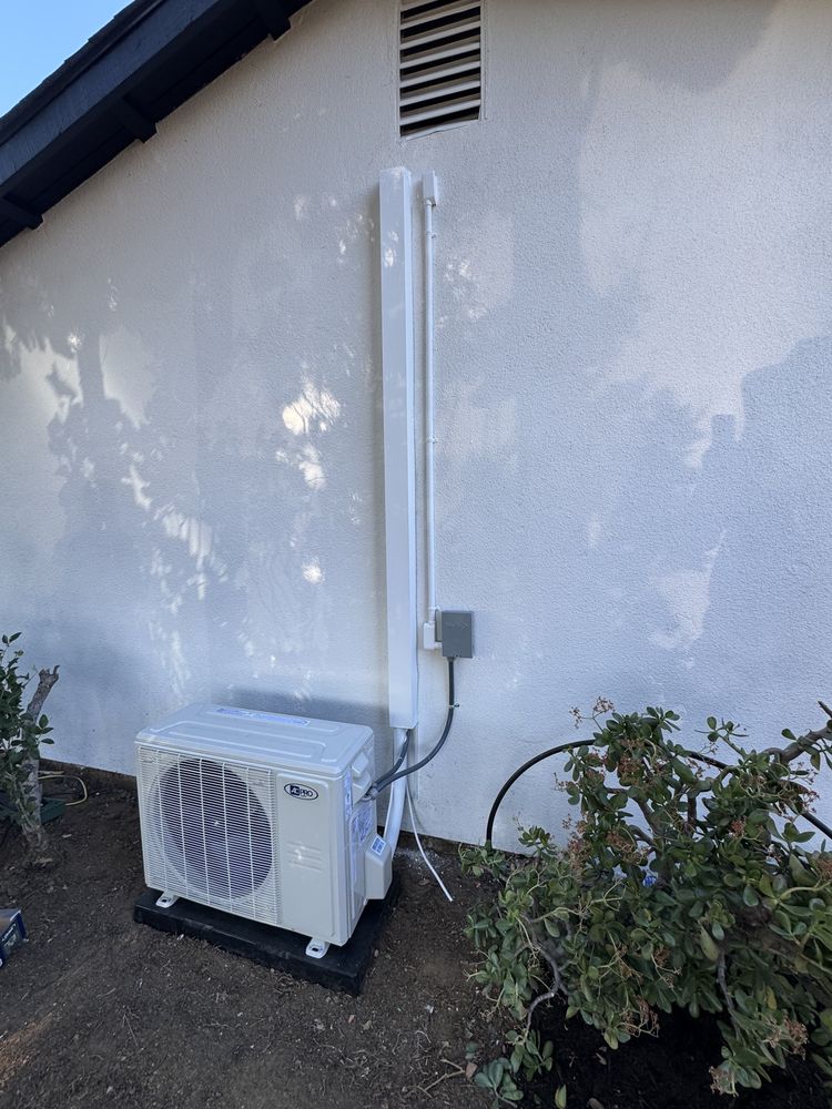 Heat pump condenser installed by Right Way in San Diego
