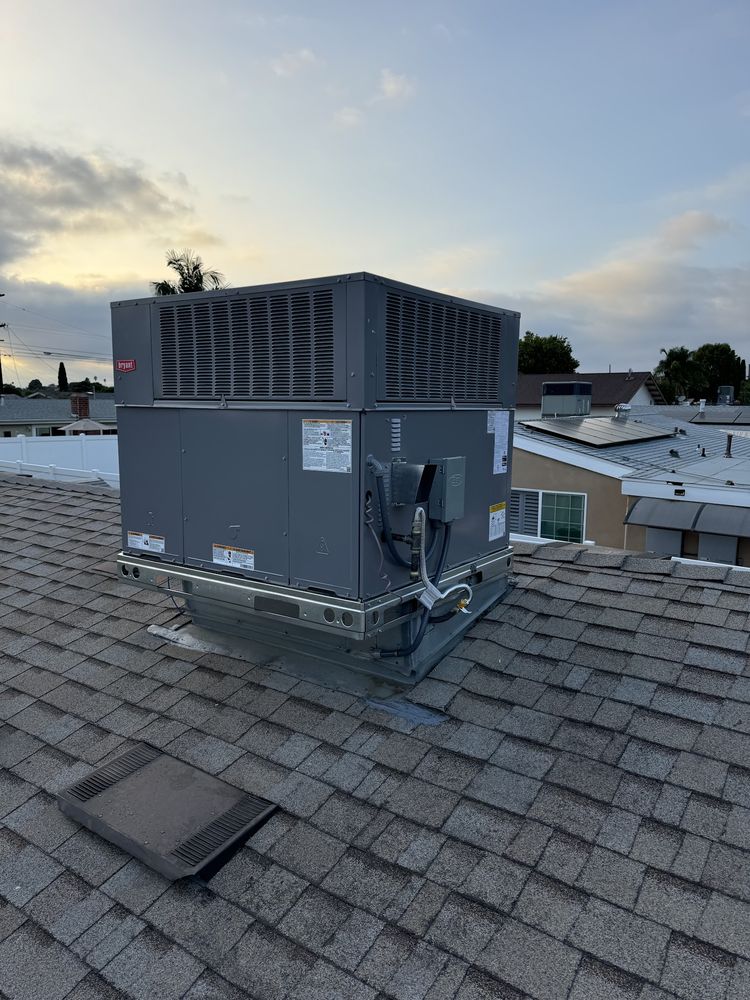 Rooftop package unit installed by Right Way in San Diego